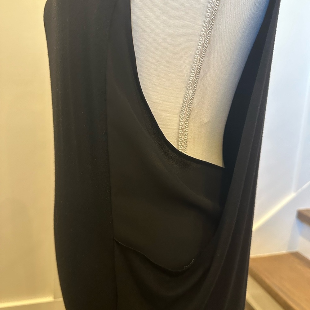 BLQ Dress - Picture 5 of 9